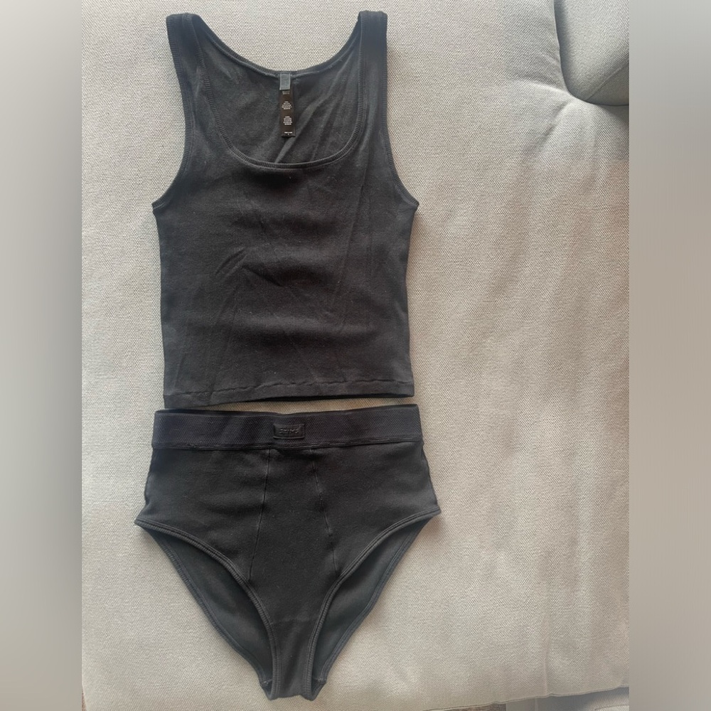 Skims loungewear bundle